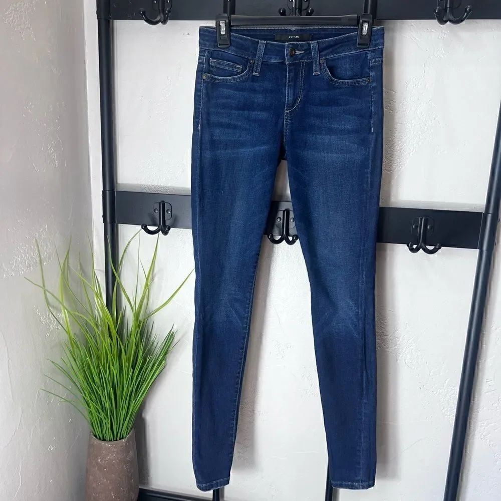 Joes jeans skinny fit Marilyn dark wash size 25